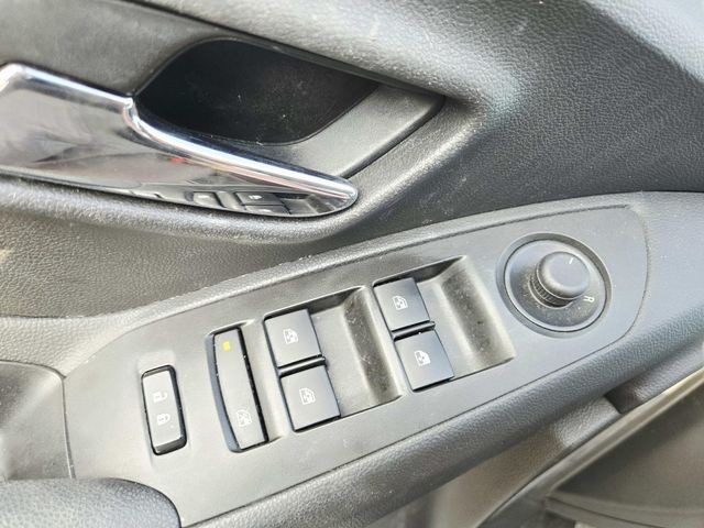 Chevrolet Trax Vehicle Full-screen Gallery Image 13