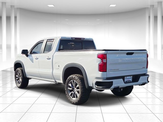 Chevrolet Silverado 1500 Vehicle Full-screen Gallery Image 03