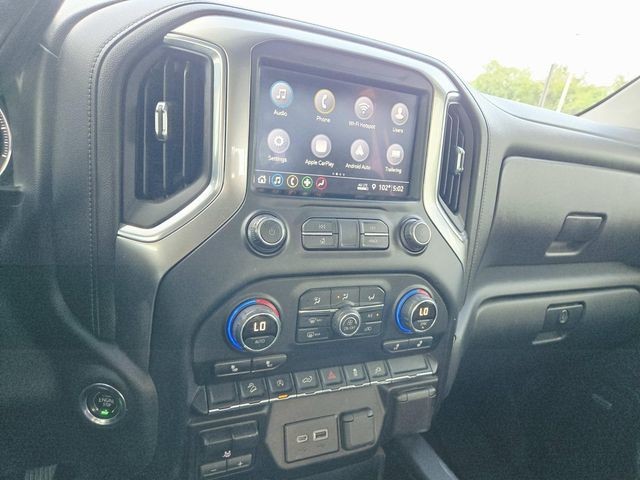 Chevrolet Silverado 1500 Vehicle Full-screen Gallery Image 12