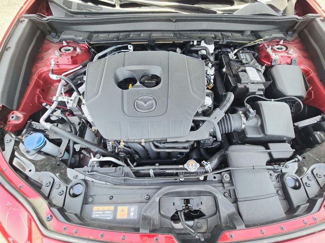 Mazda CX-30 Vehicle Full-screen Gallery Image 14