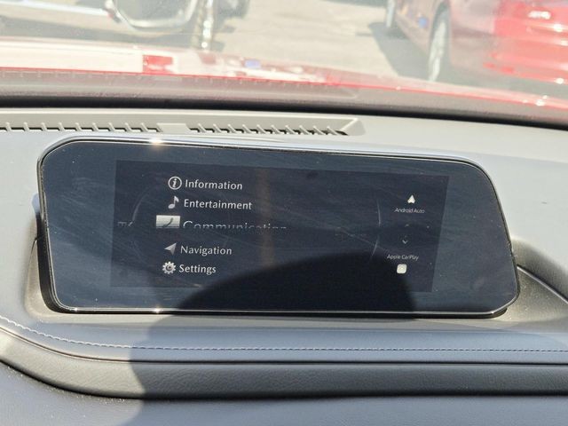 Mazda CX-30 Vehicle Full-screen Gallery Image 20
