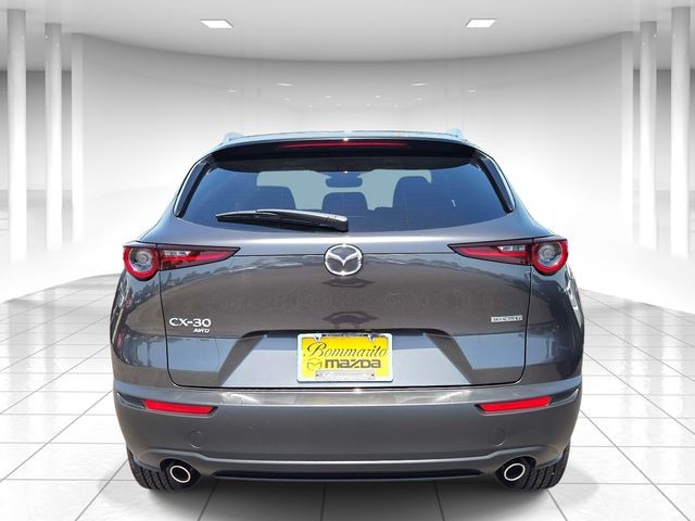 Mazda CX-30 Vehicle Full-screen Gallery Image 04