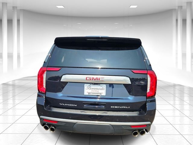 GMC Yukon XL Vehicle Full-screen Gallery Image 04