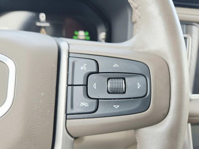 GMC Yukon XL Vehicle Full-screen Gallery Image 22