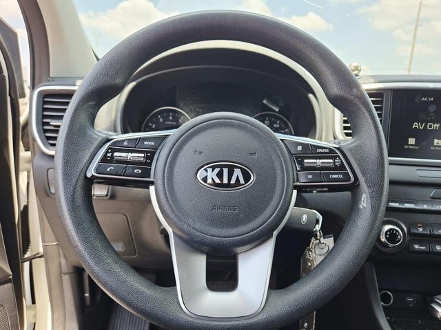 Kia Sportage Vehicle Full-screen Gallery Image 09
