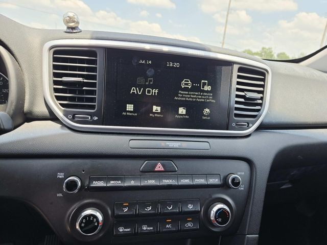 Kia Sportage Vehicle Full-screen Gallery Image 13
