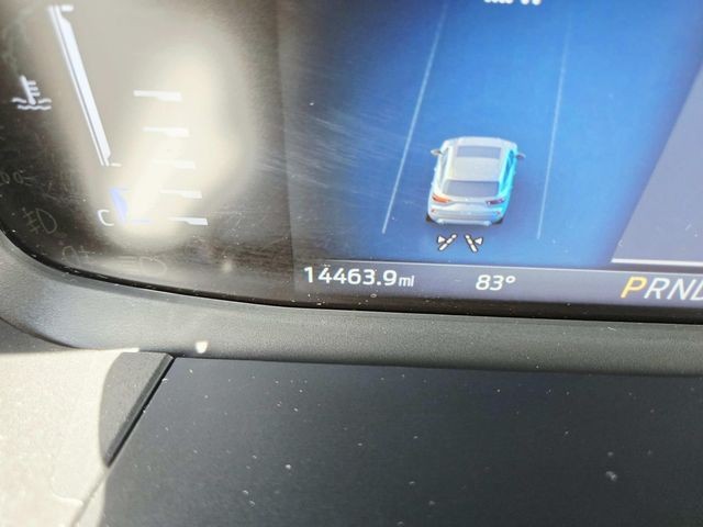 Ford Escape Vehicle Full-screen Gallery Image 19