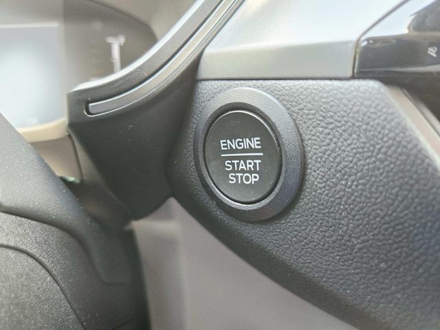 Ford Escape Vehicle Full-screen Gallery Image 26