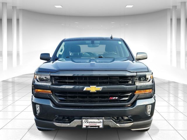 Chevrolet Silverado 1500 Vehicle Full-screen Gallery Image 05