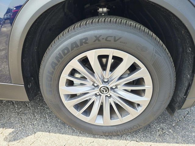 Mazda CX-90 Vehicle Full-screen Gallery Image 15