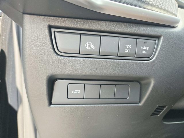 Mazda CX-90 Vehicle Full-screen Gallery Image 30