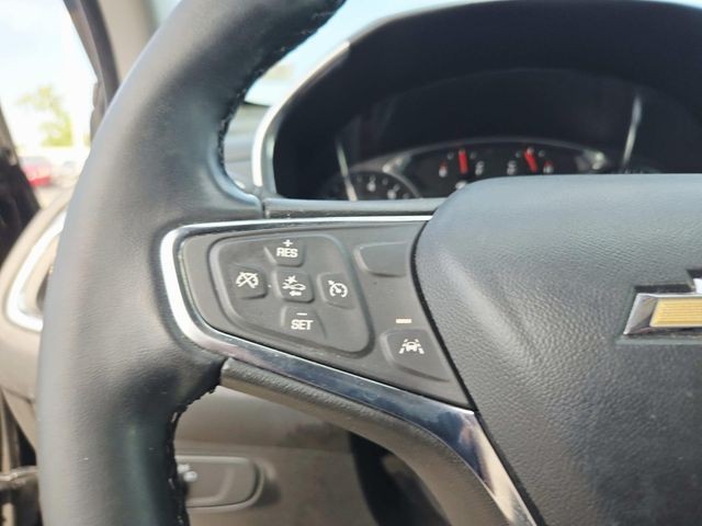 Chevrolet Equinox Vehicle Full-screen Gallery Image 11