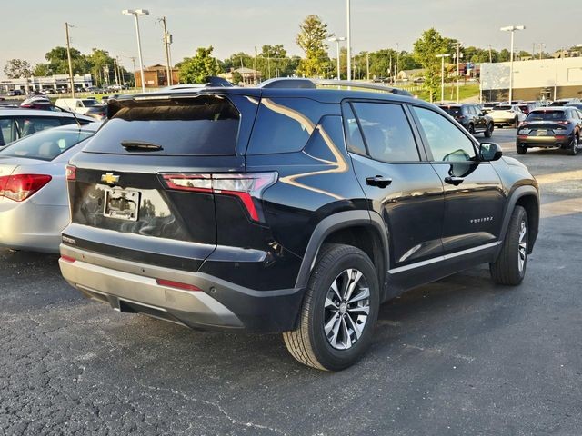 Chevrolet Equinox Vehicle Full-screen Gallery Image 03