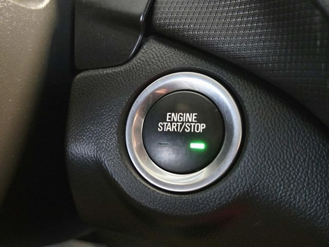 Chevrolet Equinox Vehicle Full-screen Gallery Image 26