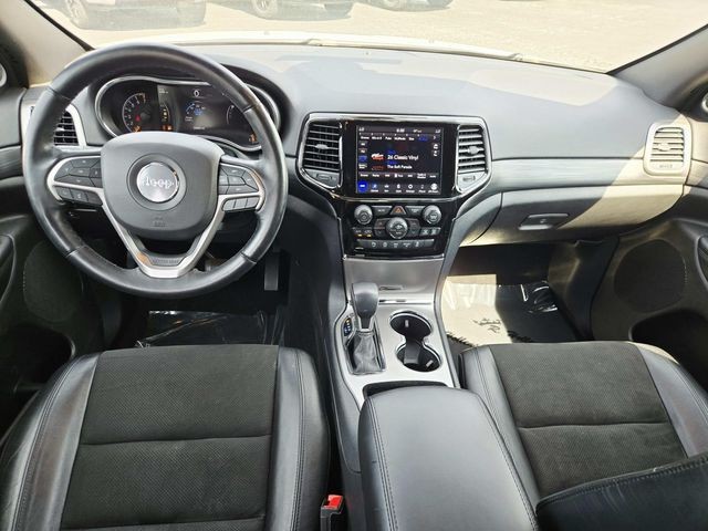 Jeep Grand Cherokee Vehicle Full-screen Gallery Image 07