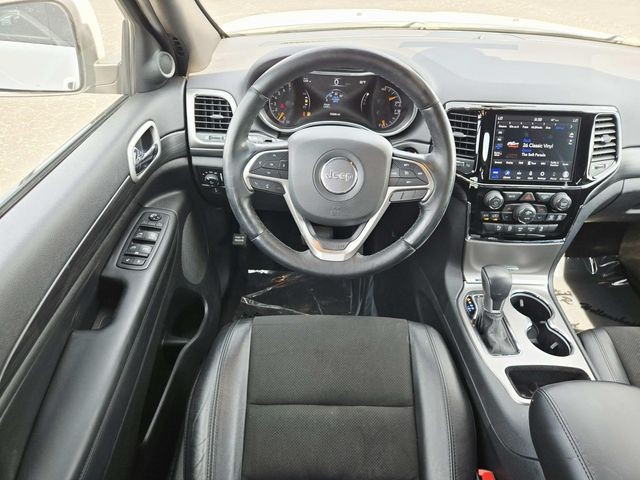 Jeep Grand Cherokee Vehicle Full-screen Gallery Image 08