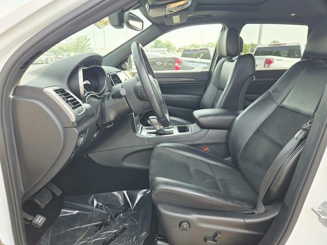 Jeep Grand Cherokee Vehicle Full-screen Gallery Image 09