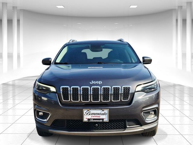 Jeep Cherokee Vehicle Full-screen Gallery Image 05