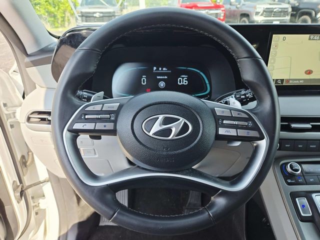 Hyundai Palisade Vehicle Full-screen Gallery Image 17