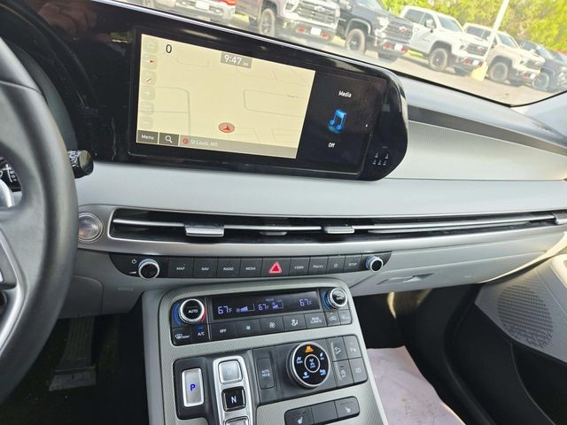 Hyundai Palisade Vehicle Full-screen Gallery Image 22