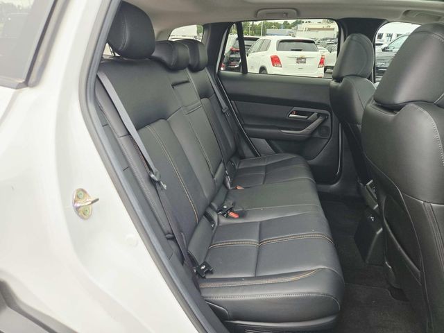 Mazda CX-50 Hybrid Vehicle Full-screen Gallery Image 12