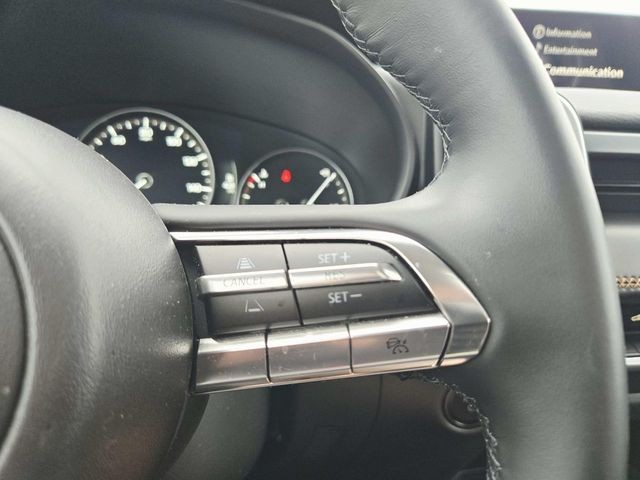 Mazda CX-50 Hybrid Vehicle Full-screen Gallery Image 20