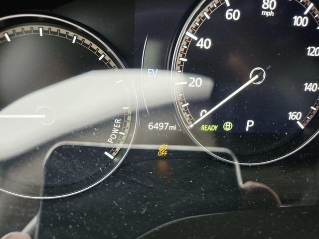 Mazda CX-50 Hybrid Vehicle Full-screen Gallery Image 22
