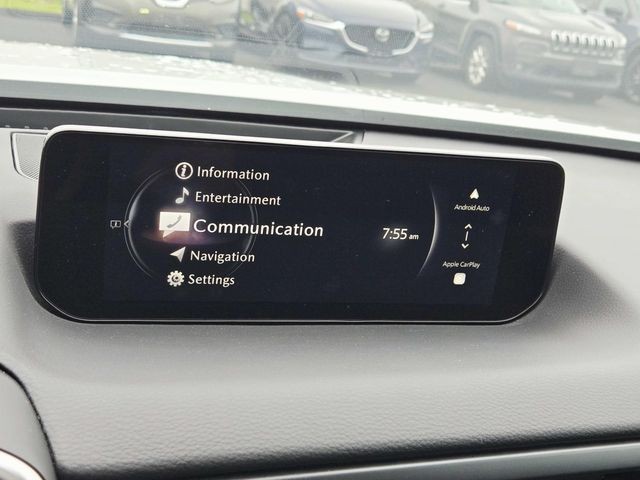 Mazda CX-50 Hybrid Vehicle Full-screen Gallery Image 24