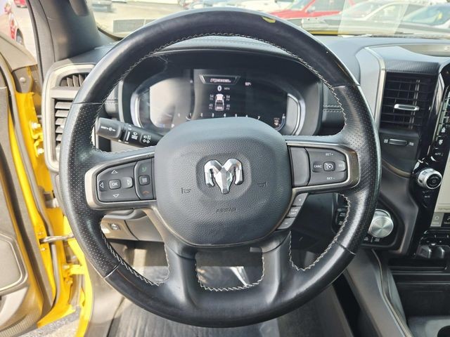 Ram 1500 Vehicle Full-screen Gallery Image 21
