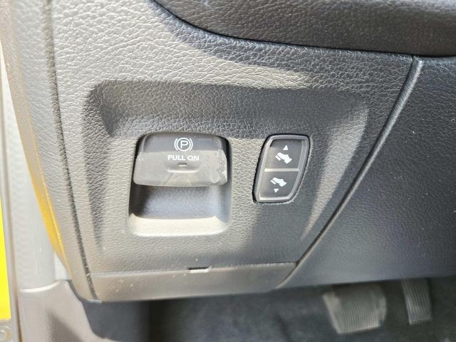 Ram 1500 Vehicle Full-screen Gallery Image 35
