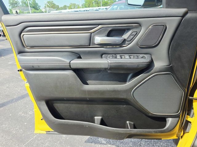 Ram 1500 Vehicle Full-screen Gallery Image 36
