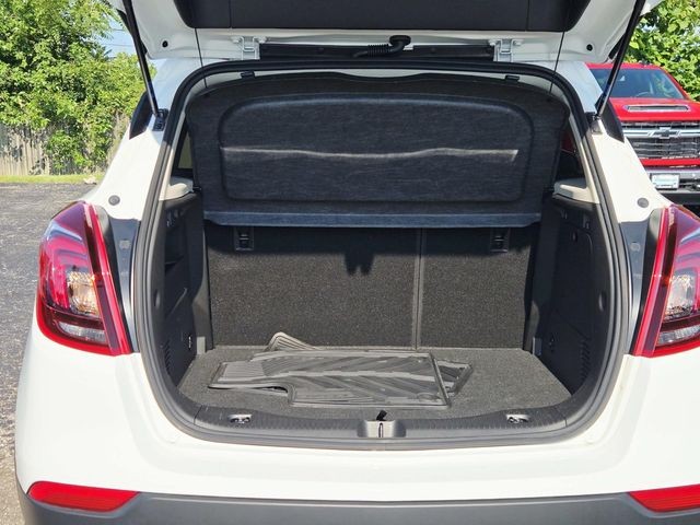 Buick Encore Vehicle Full-screen Gallery Image 10