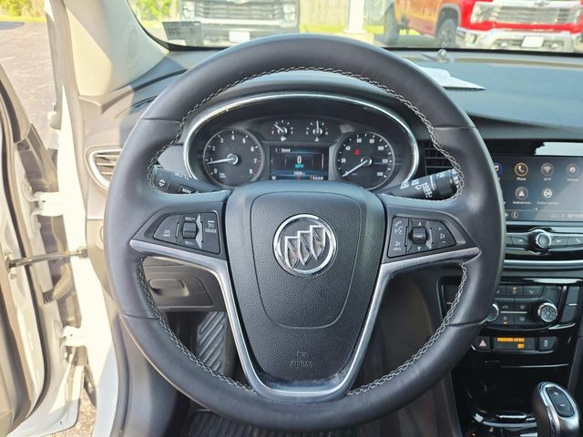 Buick Encore Vehicle Full-screen Gallery Image 15