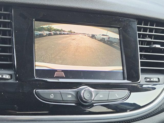 Buick Encore Vehicle Full-screen Gallery Image 22