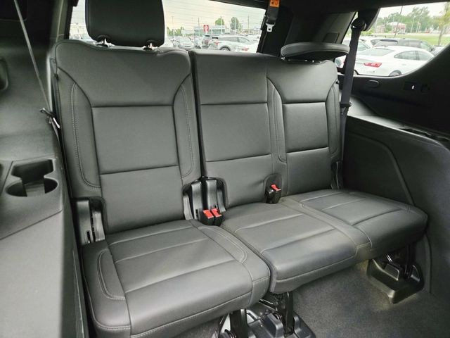 Chevrolet Tahoe Vehicle Full-screen Gallery Image 13