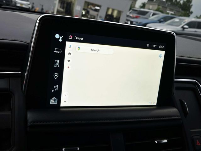 Chevrolet Tahoe Vehicle Full-screen Gallery Image 26