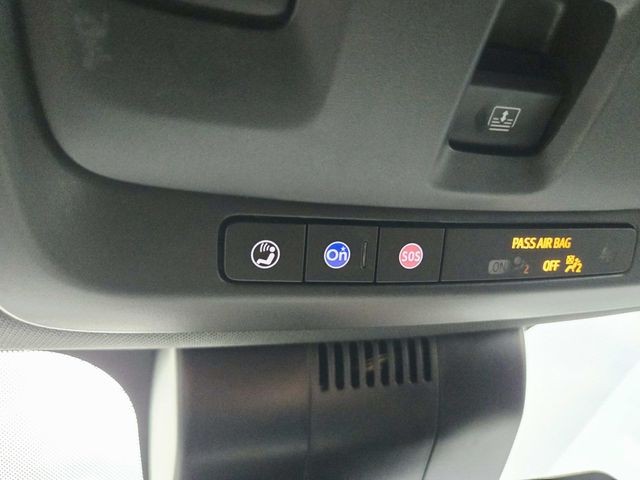 Chevrolet Tahoe Vehicle Full-screen Gallery Image 33