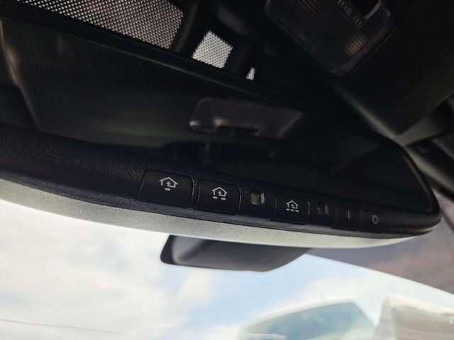 Mazda Miata RF Vehicle Full-screen Gallery Image 28