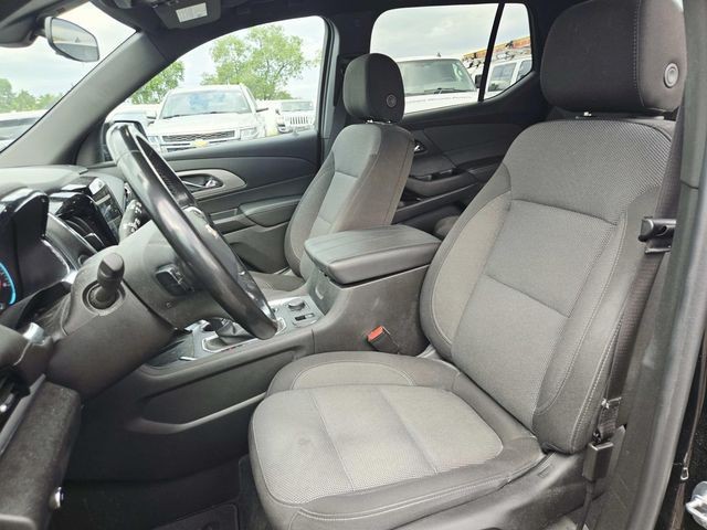 Chevrolet Traverse Vehicle Full-screen Gallery Image 08