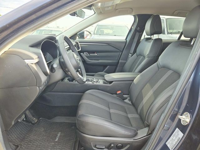 Mazda CX-50 Vehicle Full-screen Gallery Image 08