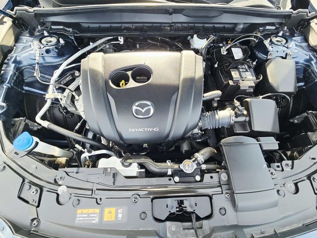 Mazda CX-50 Vehicle Full-screen Gallery Image 13