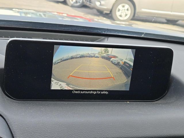 Mazda CX-50 Vehicle Full-screen Gallery Image 22