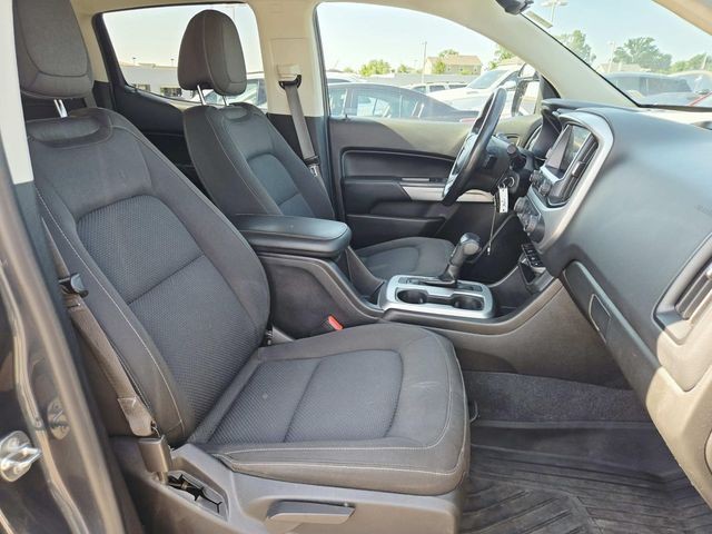 Chevrolet Colorado Vehicle Full-screen Gallery Image 14