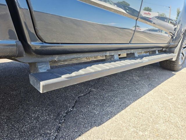 Chevrolet Colorado Vehicle Full-screen Gallery Image 15