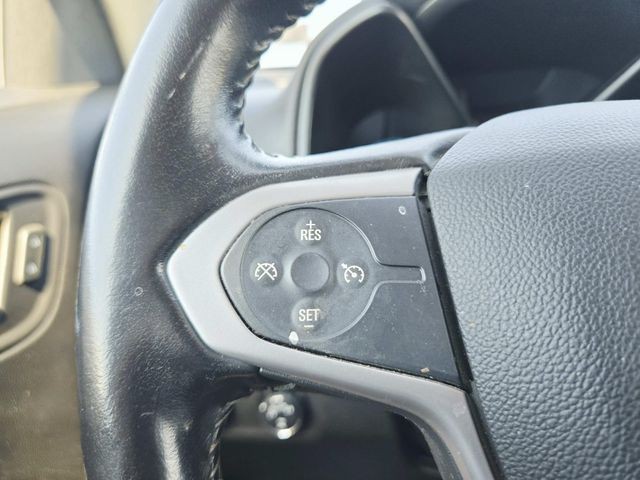 Chevrolet Colorado Vehicle Full-screen Gallery Image 18