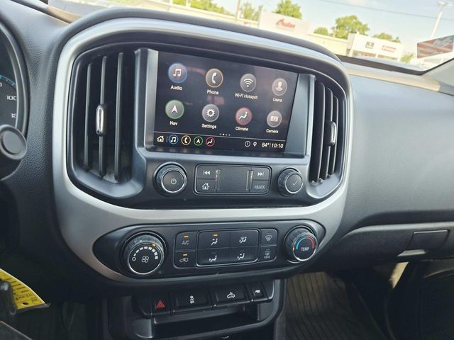 Chevrolet Colorado Vehicle Full-screen Gallery Image 22
