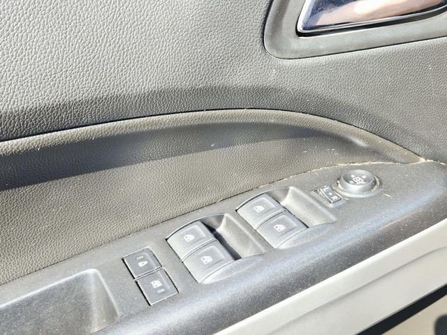 Chevrolet Colorado Vehicle Full-screen Gallery Image 31
