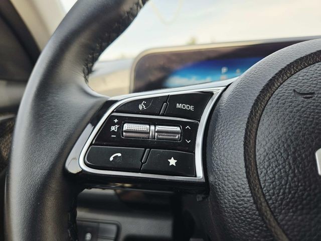 Kia Seltos Vehicle Full-screen Gallery Image 17