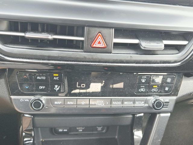 Kia Seltos Vehicle Full-screen Gallery Image 25