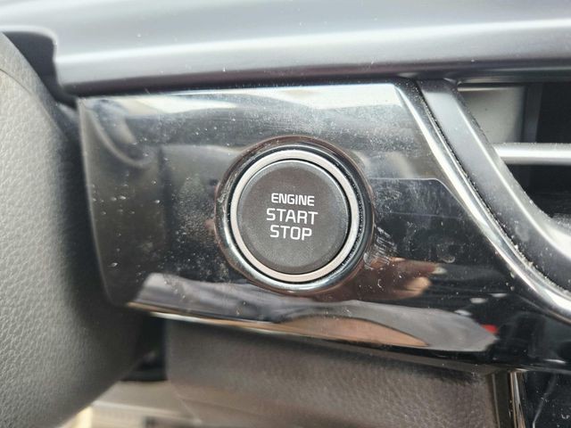 Kia Seltos Vehicle Full-screen Gallery Image 29